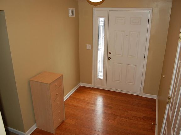 2nd image of 117 W White St