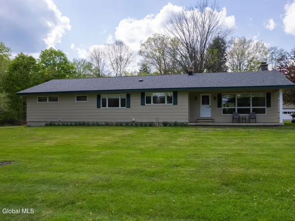 609 Maple Grove Road, Northville, NY 12134