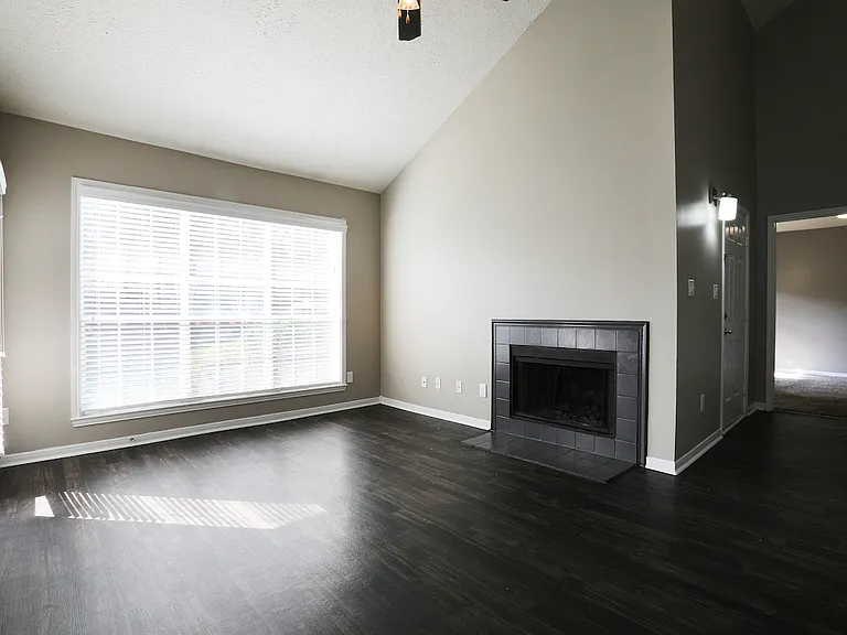 Renovated Apartment in Jackson, TN