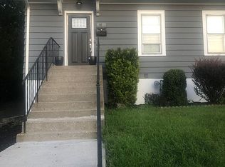 22 Bonnell Pl, Middletown, NY 10940