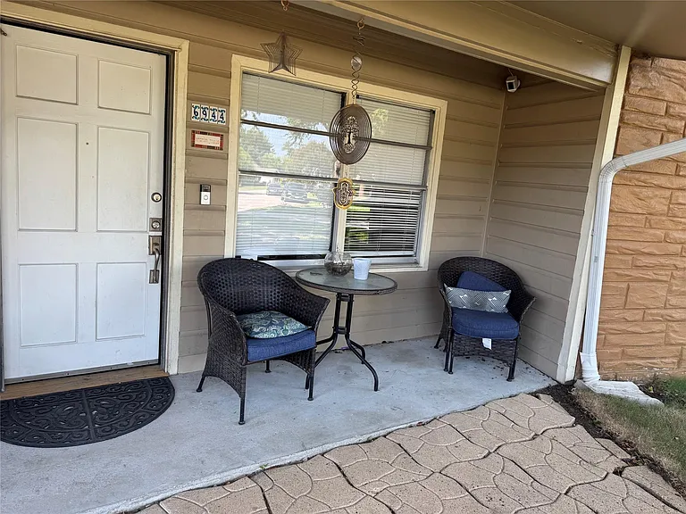 6944 Burgess St — Photo 2
