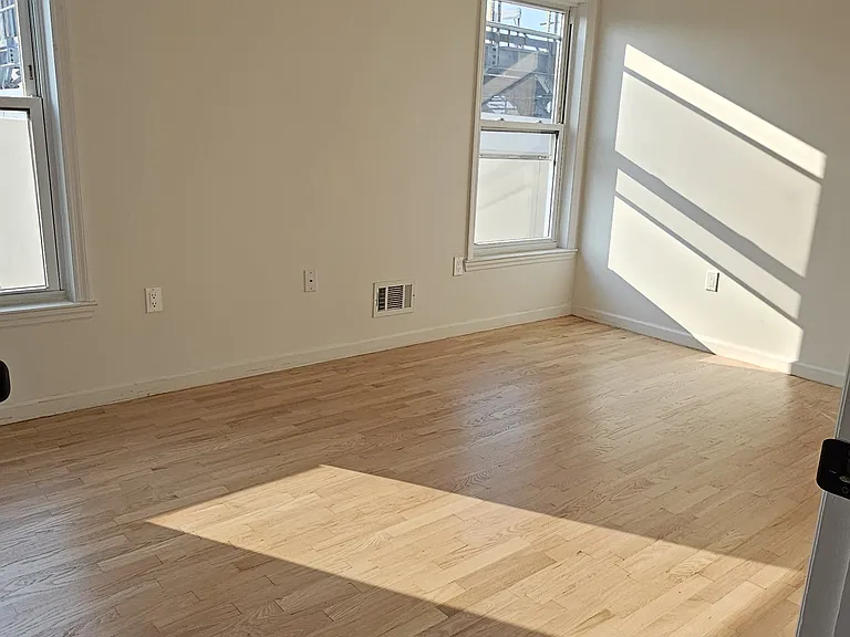 362 Kamena St #3 — Photo 10