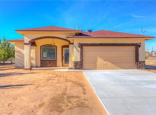 11650 Flor Del Rio St, Socorro, TX 79927