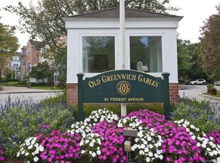 51 Forest Ave APT 97, Greenwich, CT 06870