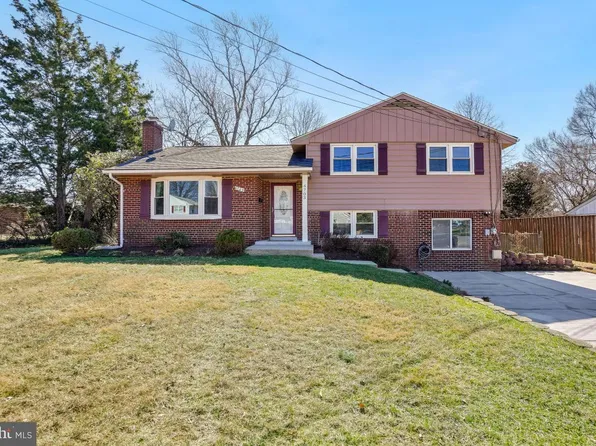 6703 Anders Ter, Springfield, VA 22151