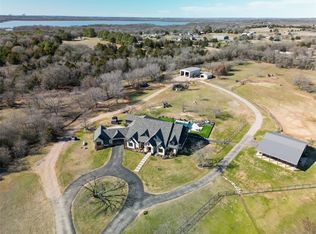 501 Mill Creek Rd, Crossroads, TX 76227