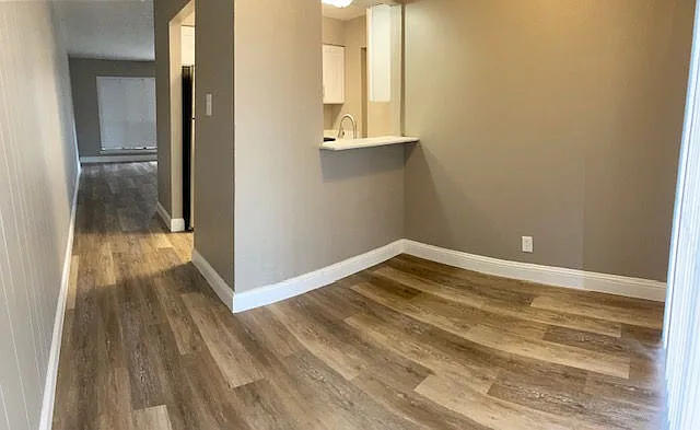 Mission Pointe Club Apartments — Photo 17