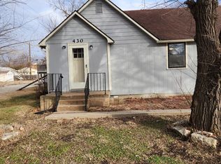 430 N Lincoln St, Marion, KS 66861