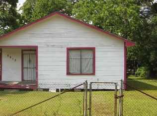 5913 Mayle St, Houston, TX 77016