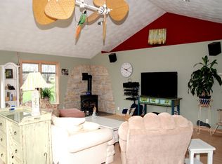 6516 Halley Rd, Rockford, IL 61101