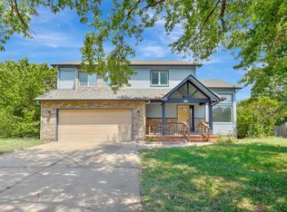1202 S Stoneybrook Cir, Wichita, KS 67207