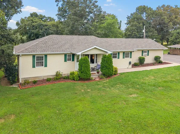 7270 Greenville Rd, Hopkinsville, KY 42240