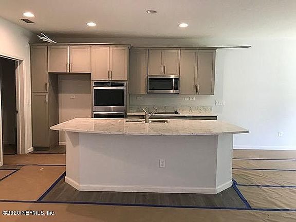 3rd image of 79395 Plummers Creek Dr