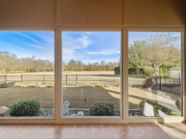 932 Winged Foot Dr, Fairview, TX 75069