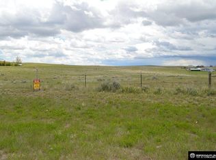 242 E Antelope Rd, Douglas, WY 82633