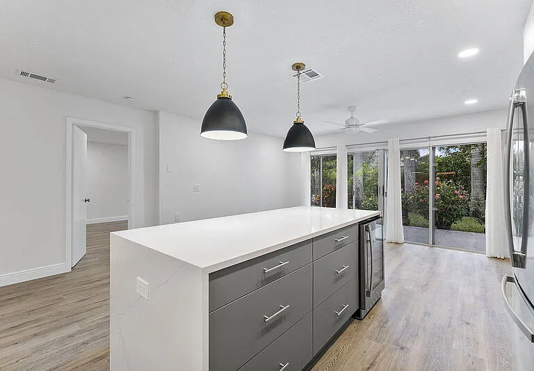 9180 Pine Springs Dr — Photo 11