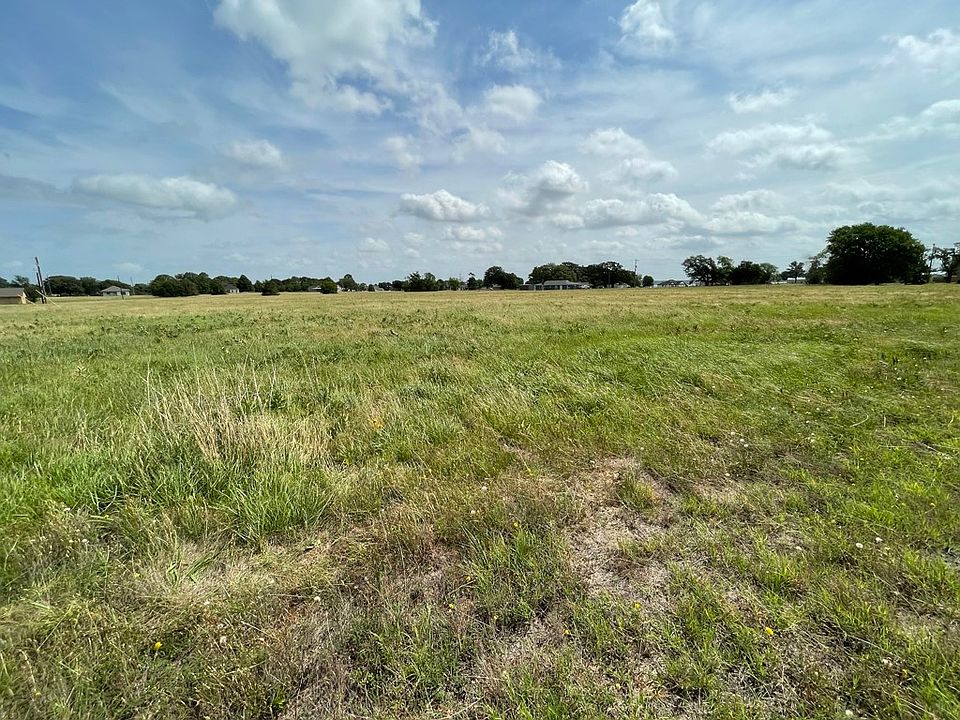 2nd image of 760 Seven Box Ranch Rd #2