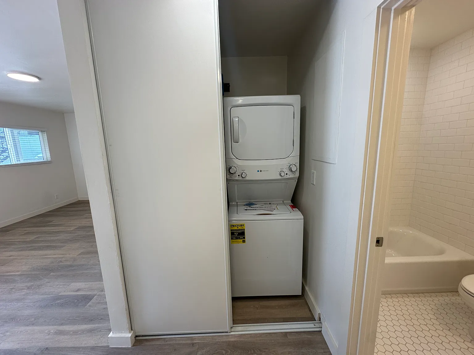 2 bed, $3,575 — Photo 2