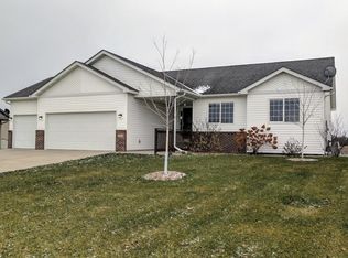 705 Lauren Ave, Clearwater, MN 55320