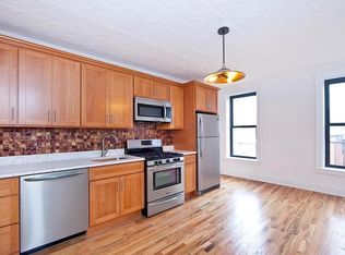 490 Court St #4, Brooklyn, NY 11231