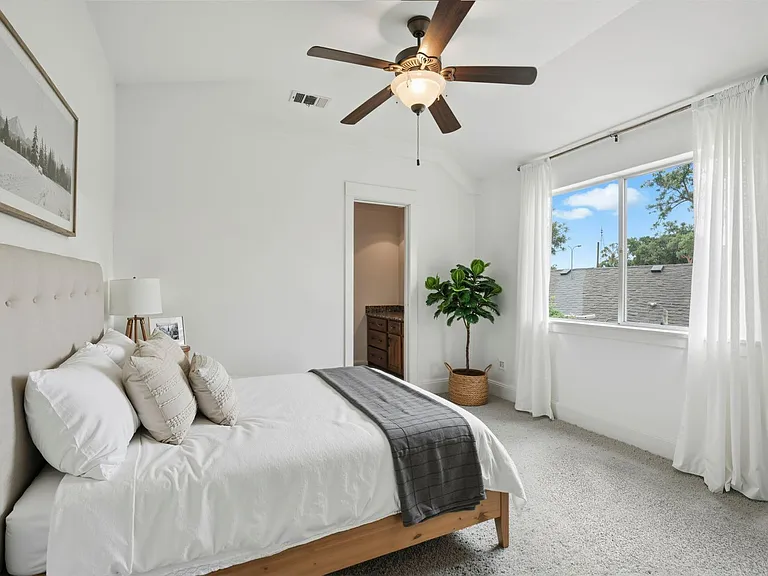 5535 Willis Ave — Photo 11