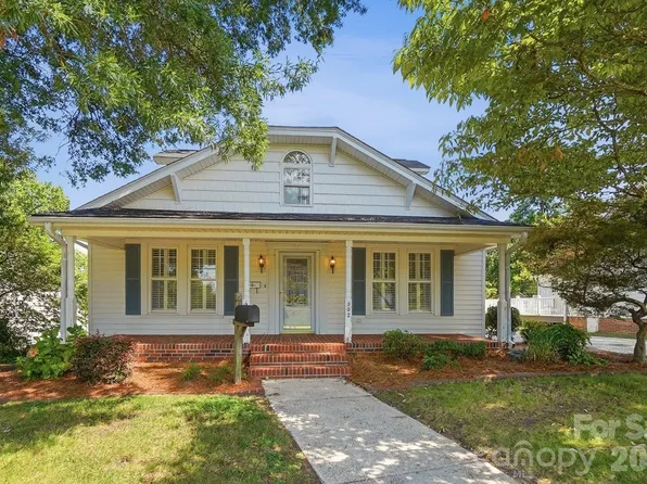 302 N Ridge Ave, Kannapolis, NC 28083