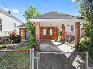 2220 Freret St, New Orleans, LA 70113