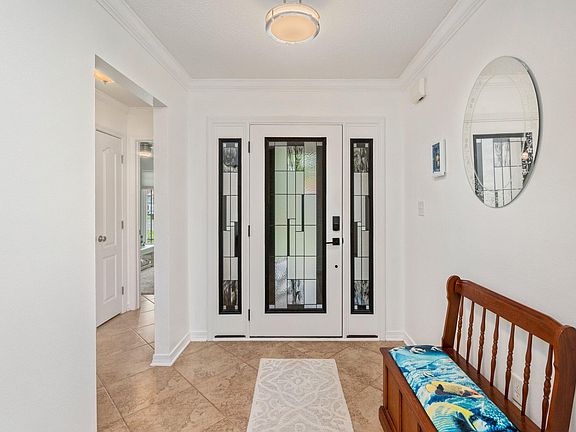 5th image of 158 Sandy Cay Dr
