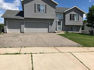 1360 N Pine Dr NE, Pine Island, MN 55963