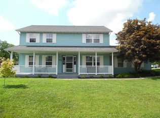 3276 Bridgewater Dr, Shiloh, IL