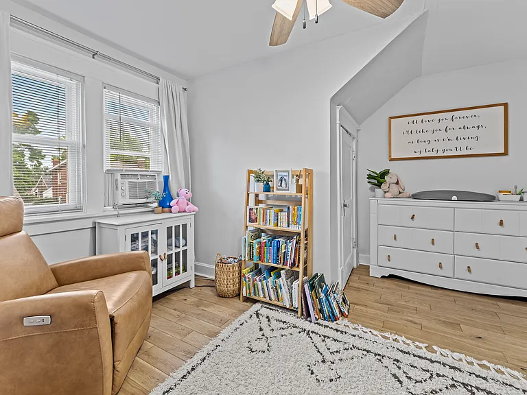 2031 Alameda Ave — Photo 18