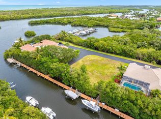 8455 SE Governors Way, Hobe Sound, FL 33455