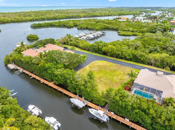 8455 SE Governors Way, Hobe Sound, FL 33455
