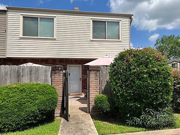3rd image of 5990 Fairmeadow St