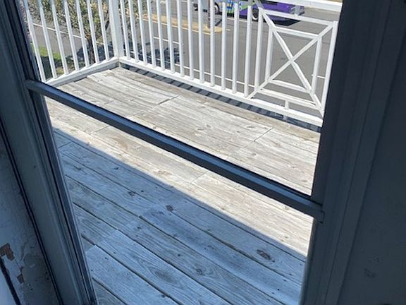 2nd image of 4213 Grove Ave APT 10