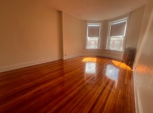 17 Mount Hood Rd #8, Brighton, MA 02135