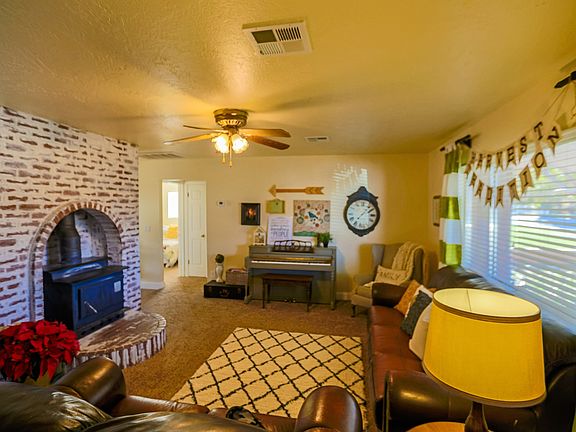 Upstairs Family Room