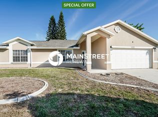 1501 NE 13th St, Cape Coral, FL 33909