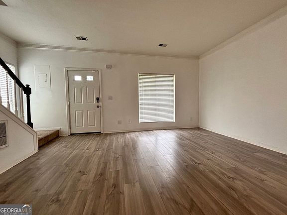 4th image of 3923 Hancock Cir