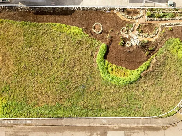 9999 Honeycomb Circle, Sequim, WA 98382