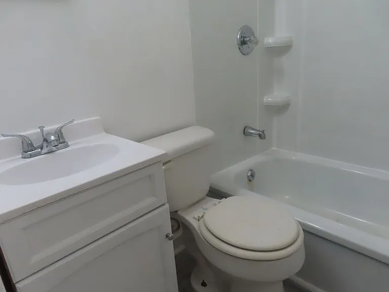 922 Fulton St — Photo 28