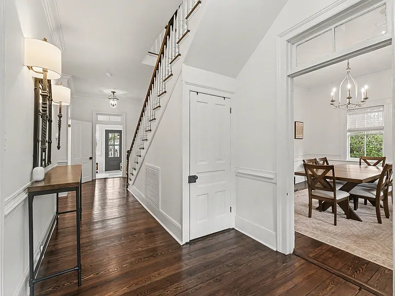 216 W Carolina Ave — Photo 5