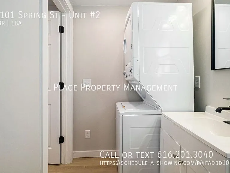 1101 Spring St #2 — Photo 19