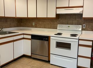 64 Pine Hollow Rd FLOOR 2, Oyster Bay, NY 11771