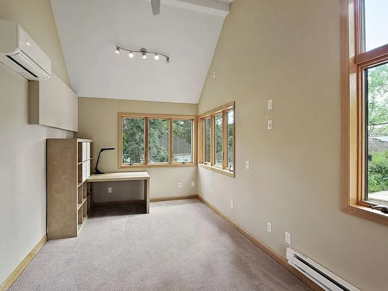 3517 W 21st St — Photo 25