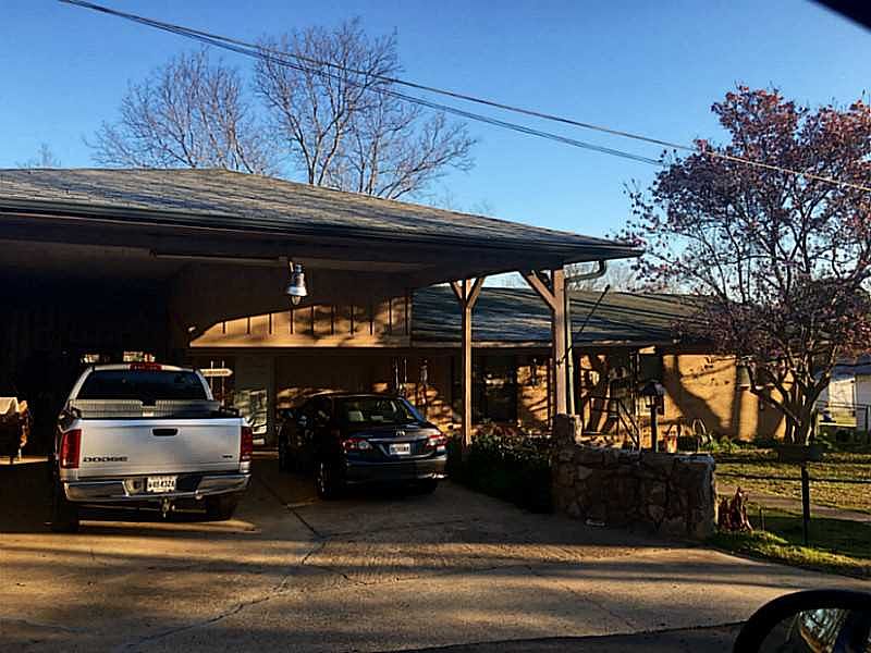 1st image of 316 W Atlanta St