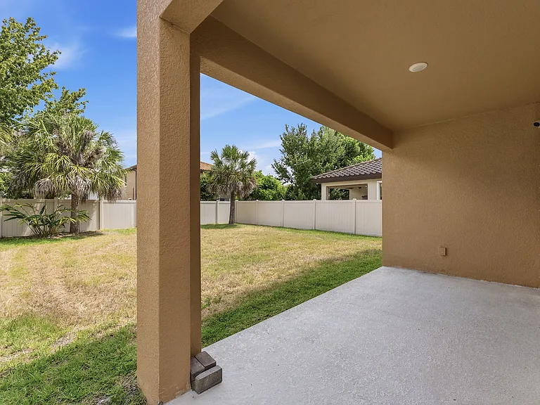 12969 Burns Dr — Photo 38