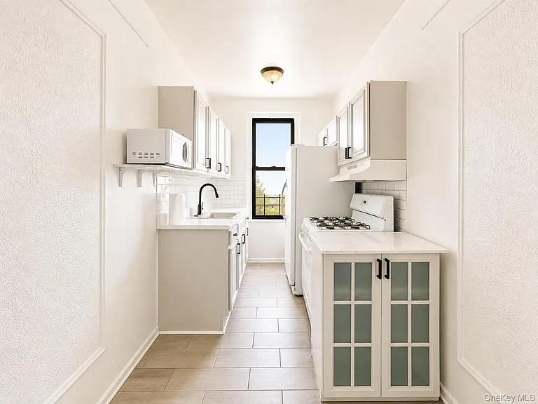 700 Oakland Pl #3-A — Photo 8