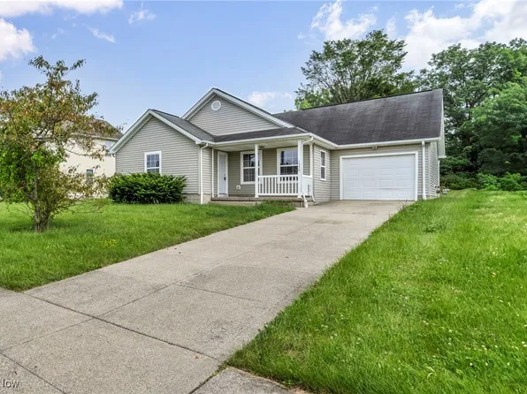 1350 Elmside St, Alliance, OH 44601