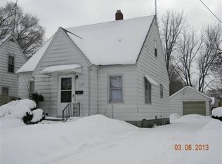 326 Archer Ave, Waterloo, IA 50703